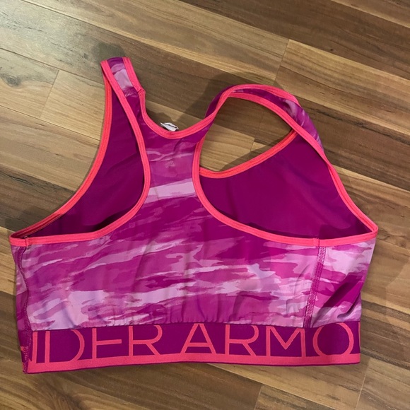 (2) Under Armour Sport Bras - Picture 2 of 4
